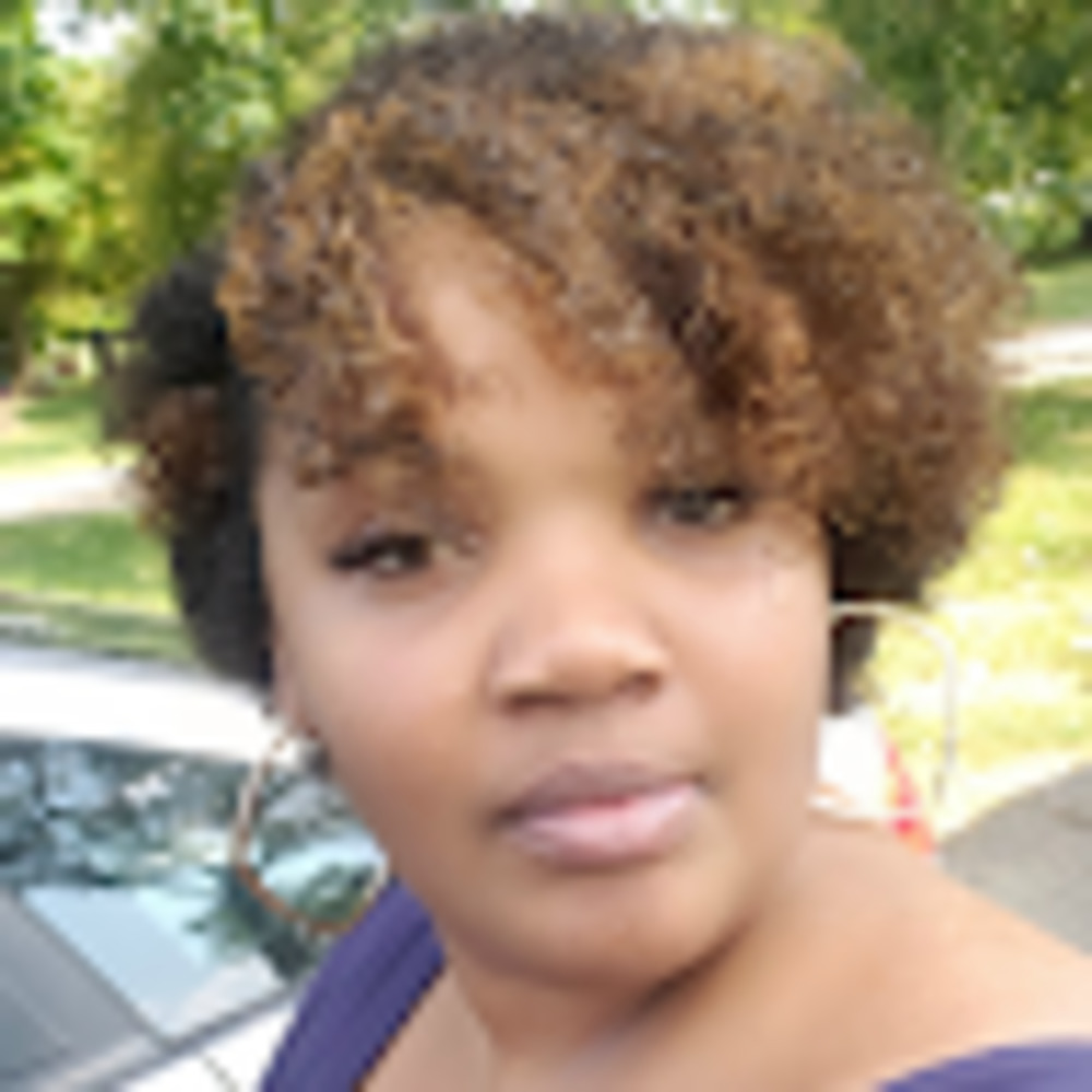 Meet your Posher, Tiffany